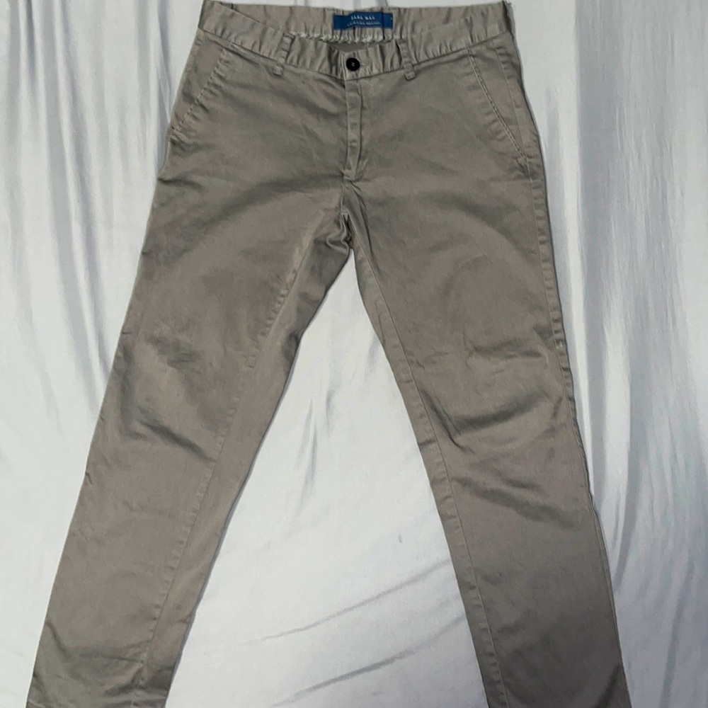 Zara Men’s Gray Slim-Fit Dress Pants